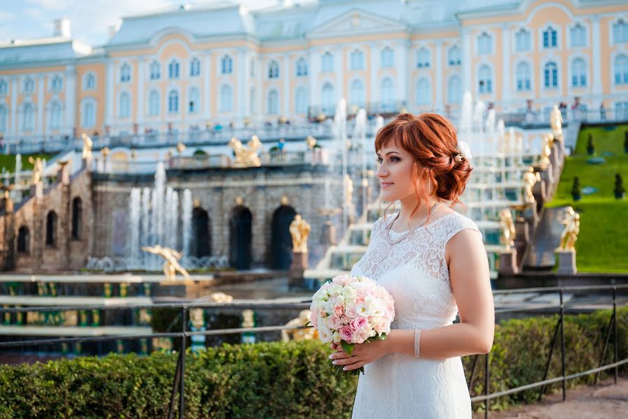 Fotografo di matrimoni Yuliya Borisova (juliasweetkadr). Foto del 5 ottobre 2018