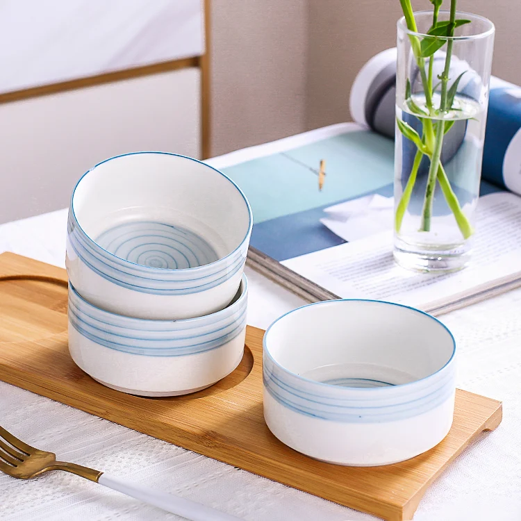 Home living room afternoon tea cup. Enjoy your beverages at home with this elegant cup, perfect for relaxing and enjoyin