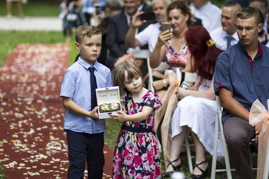 Fotografo di matrimoni Patrícia Bíró (biropatricia). Foto del 16 luglio 2020