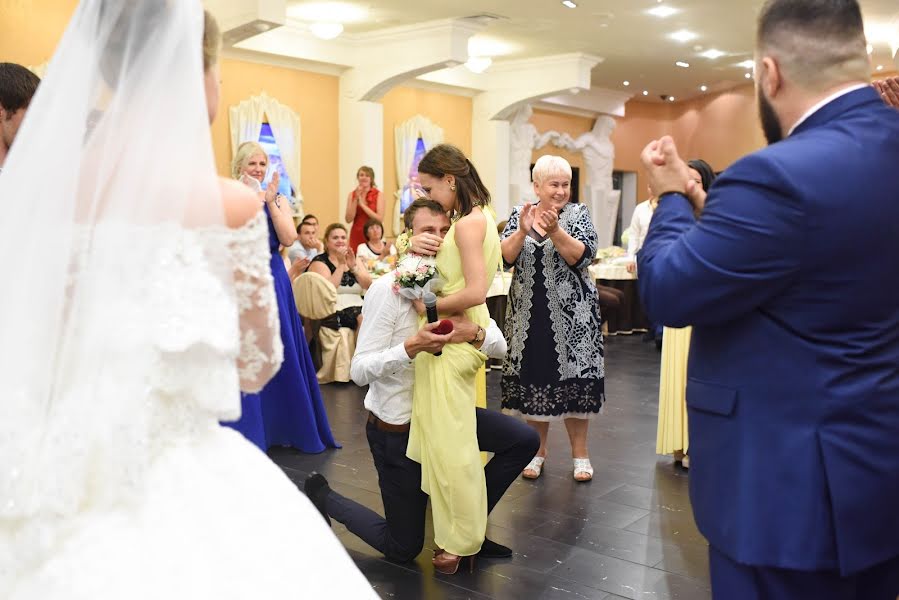 Fotógrafo de bodas Denis Khuseyn (legvinl). Foto del 24 de diciembre 2017