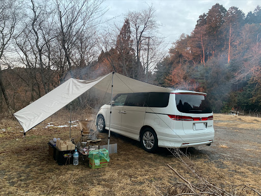 エリシオン Rr1の車中泊仕様 新タープ 本宮山 カーチューンじゃない笑 ソロキャンプ慣れてきたに関するカスタム メンテナンスの投稿画像 車 のカスタム情報はcartune