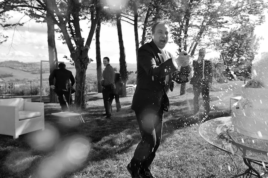 Photographe de mariage Emanuele Vignaroli (vignaroli). Photo du 28 janvier 2014