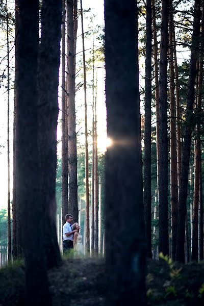 Fotograful de nuntă Lyubov Dodkina (dodkina). Fotografia din 9 septembrie 2015