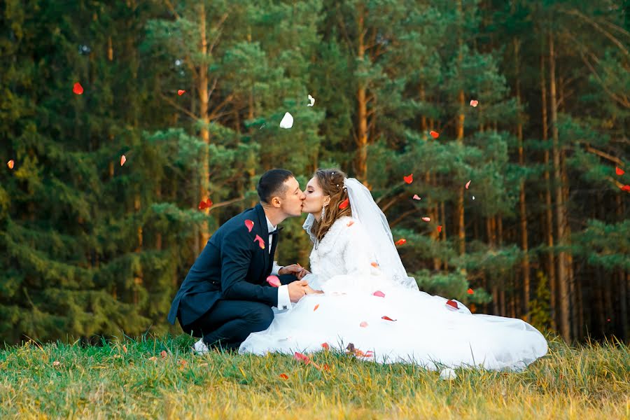 Wedding photographer Zhanna Konenko (zhanna77). Photo of 16 October 2021