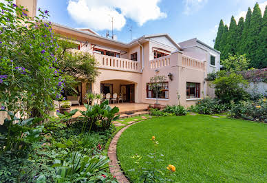 House with garden and terrace 7