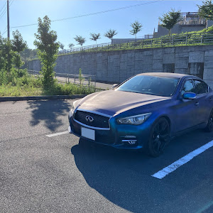 スカイライン HV37