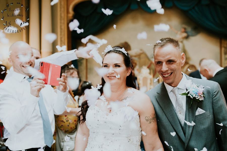 Fotografo di matrimoni Leesha Williams (leeshawilliams). Foto del 2 luglio 2019