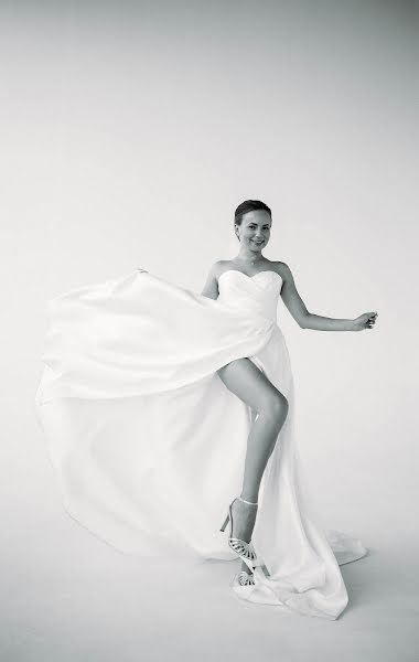 Wedding photographer Natalya Lebedeva (krabata). Photo of 14 May 2023