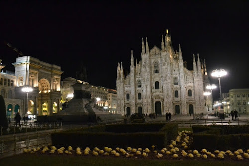 PIAZZA DUOMO  MILANO di eglius