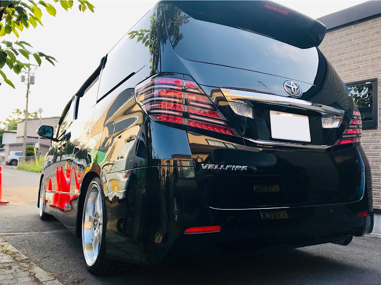 ヴェルファイアの洗車に関するカスタム事例の投稿画像1枚目