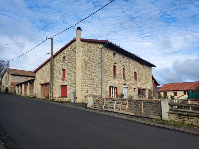 Vente maison 8 pièces 110 m² à Fournols (63980), 137 500 €