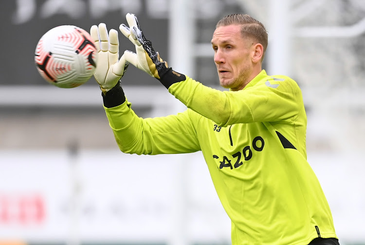 Everton goalkeeper Robin Olsen during warm up