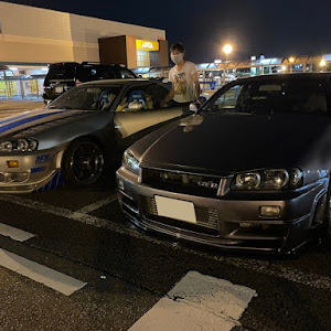 スカイライン GT-R R34