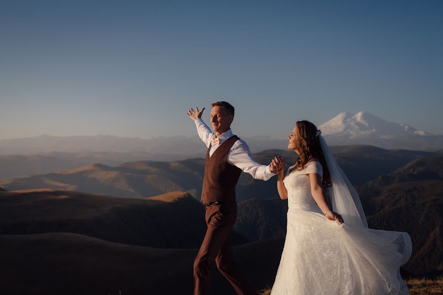 婚禮攝影師Tibard Kalabek（tibard07）。2020 10月18日的照片