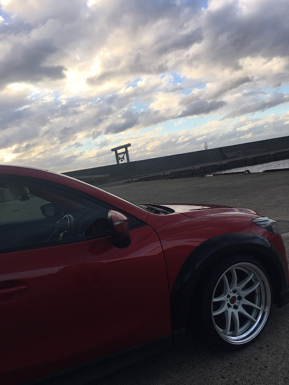 ＣＸー5さんが投稿した漁港でパシャりに関するカスタム事例の投稿画像1枚目