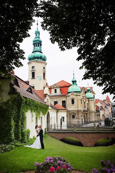 Свадебный фотограф Mateusz Przybyla (przybyla). Фотография от 9 октября 2018