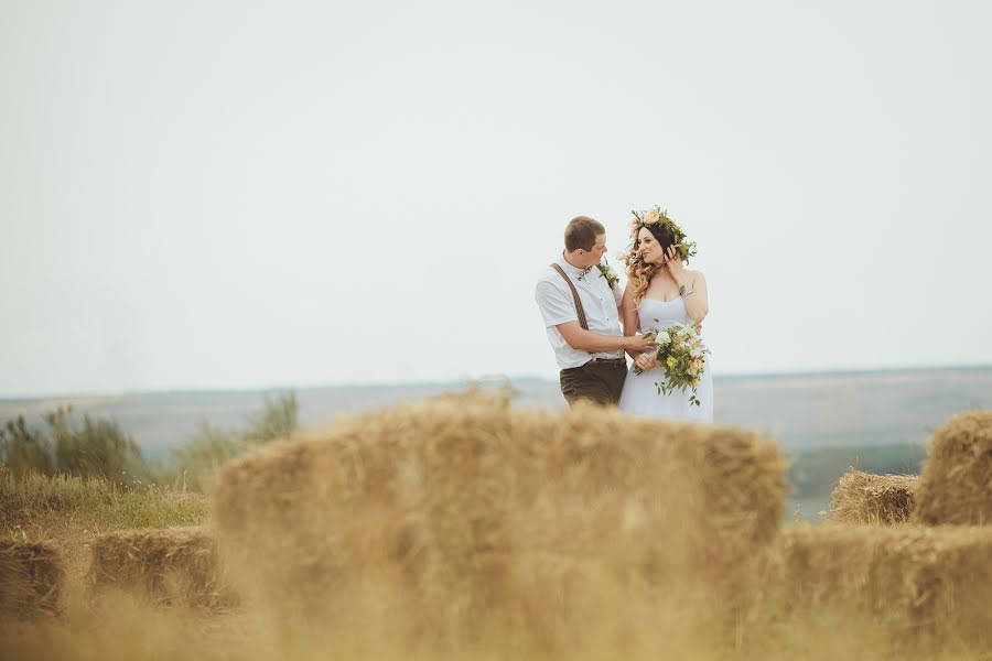 Wedding photographer Zhanna Golovacheva (shankara). Photo of 3 April 2015