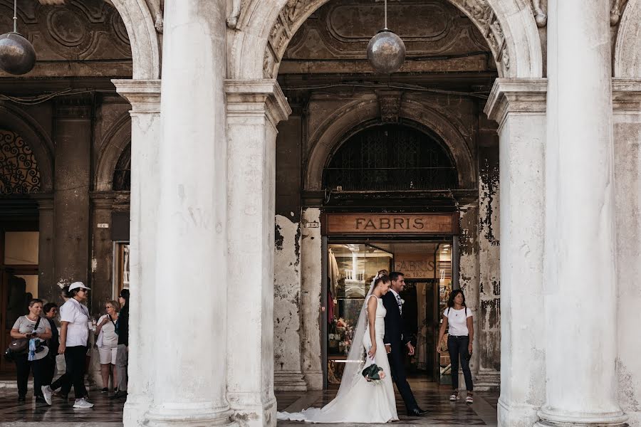 Hochzeitsfotograf Marina Gallardo (captadoresdeemoc). Foto vom 25. September 2019