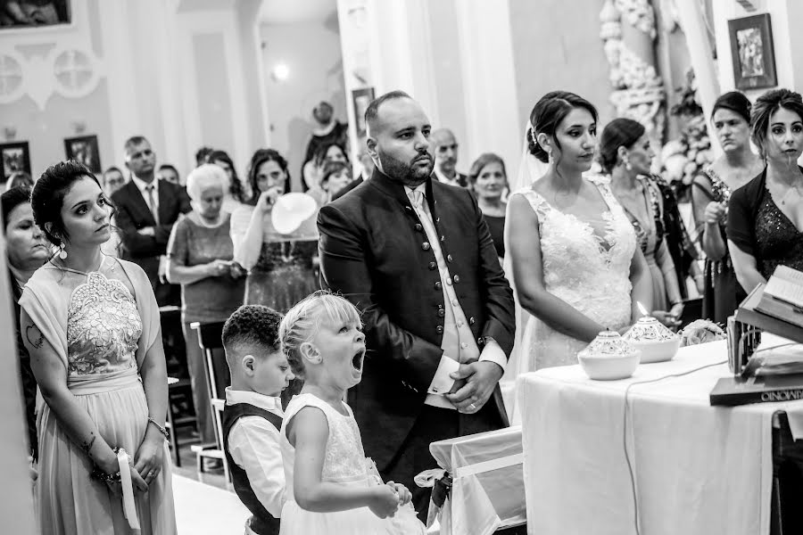 Fotografo di matrimoni Alessandro Spagnolo (fotospagnolonovo). Foto del 27 aprile