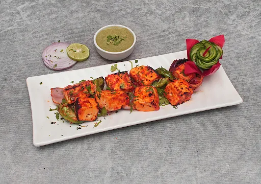 Angithi Special Paneer Tikka