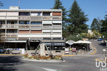 locaux professionnels à Gréoux-les-Bains (04)