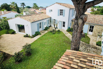 maison à Les Portes-en-Ré (17)