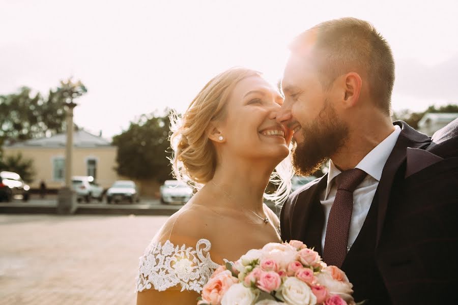 Fotografo di matrimoni Alena Khudyakova (a1enka). Foto del 21 dicembre 2019