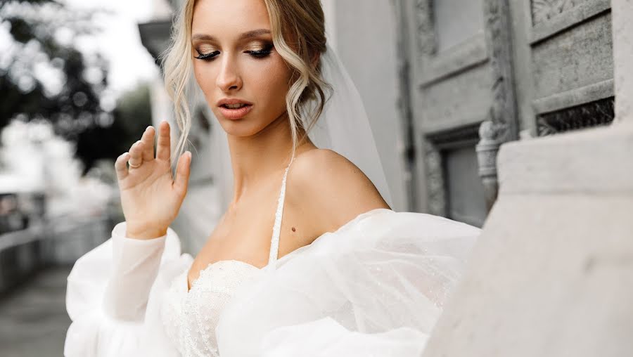 Fotografo di matrimoni Anna Rudanova (rudanovaanna). Foto del 7 luglio 2022