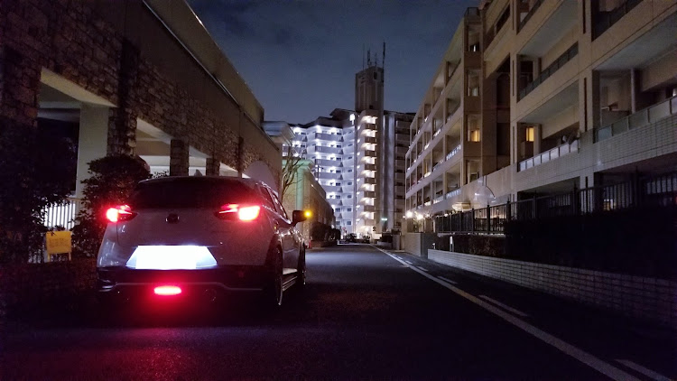 CX-3の都会に暮らす大人たちへ・車好き女子・お尻好き❤️・シルクブレイズ・今日も安全運転で！に関するカスタム事例の投稿画像1枚目