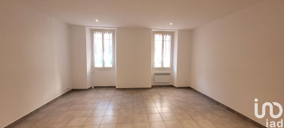 Vente appartement 1 pièce 36 m² à Le Broc (06510), 120 000 €
