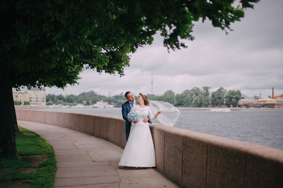 Fotograf ślubny Ilona Lavrova (ilonalavrova). Zdjęcie z 28 października 2017