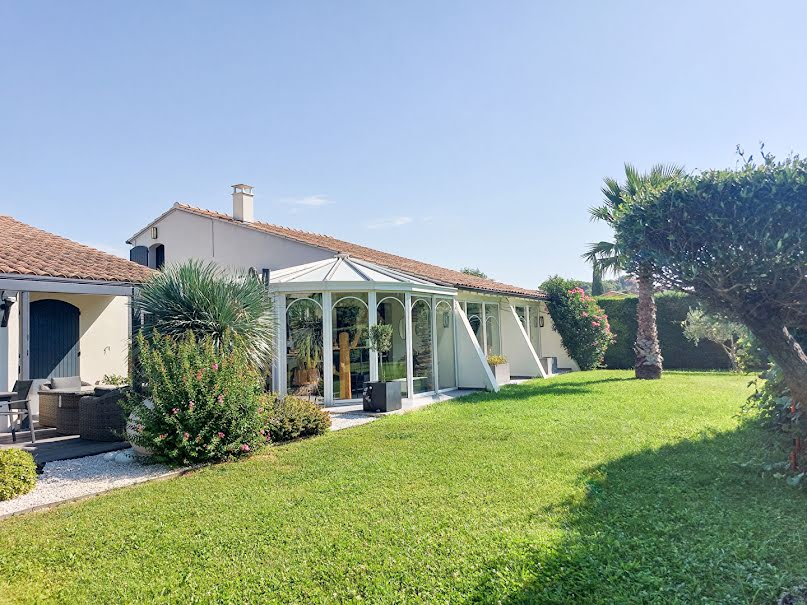 Vente villa 10 pièces 200 m² à Piolenc (84420), 604 000 €