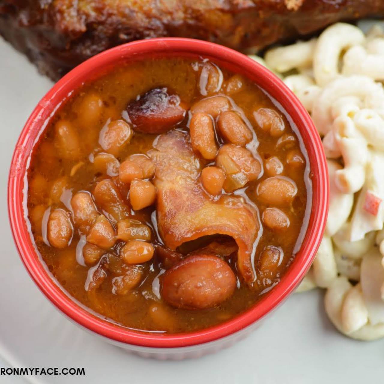 Easy & nutritious - hotdog with Hunt's Pork & Beans Pair this with