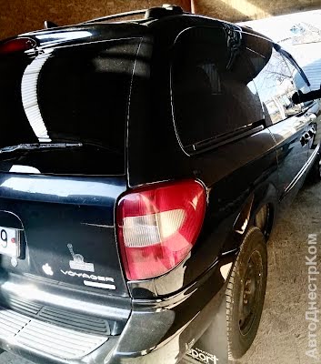 продам авто Chrysler Voyager Voyager IV фото 3