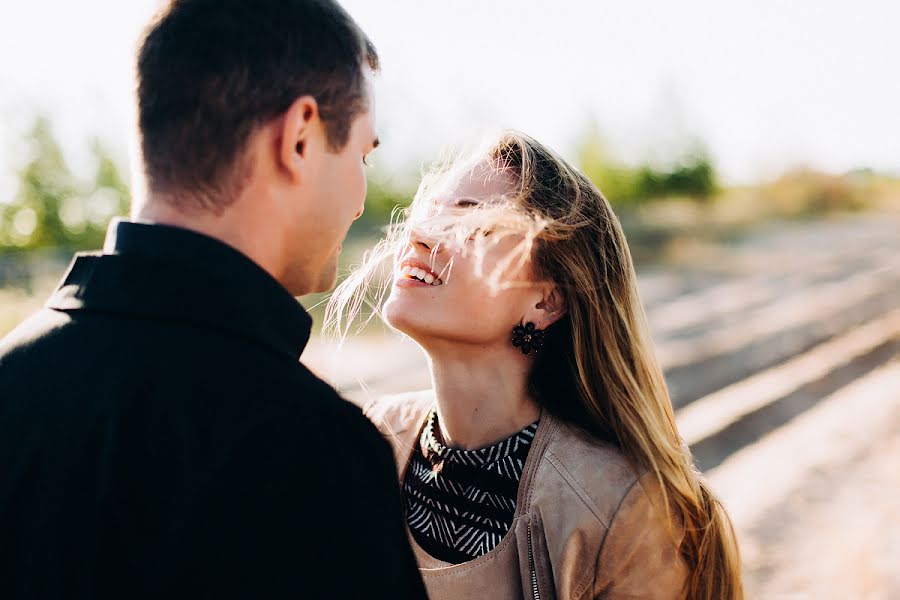 結婚式の写真家Dmitriy Isaev (isaevdmitry)。2016 4月17日の写真