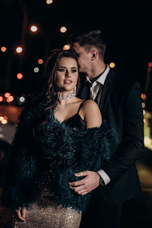 Wedding photographer Anna Belousova (belousova93). Photo of 16 December 2021