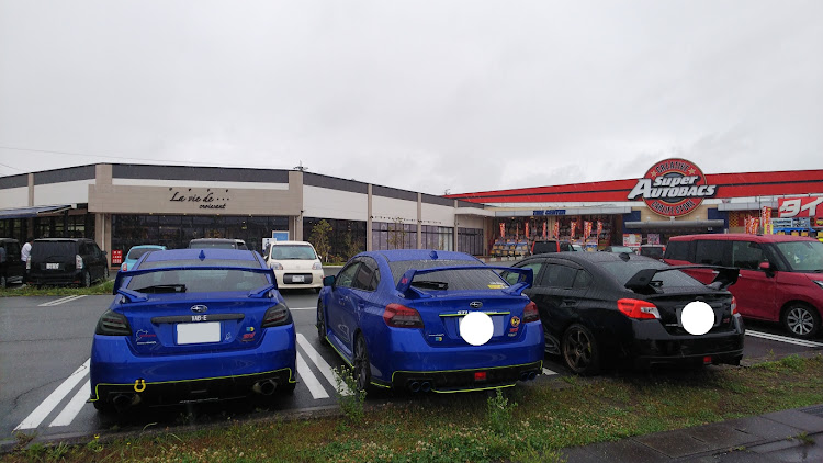 WRX STIのスーパーオートバックス・フォロワーさんに感謝・SUBARU・イツメン・蛍光イエローに関するカスタム事例の投稿画像6枚目