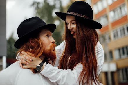 Fotografo di matrimoni Viktoriya Reshetnikova (vikareshka). Foto del 26 luglio 2019