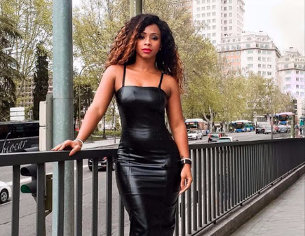 Boity has some strong words for hair critics.