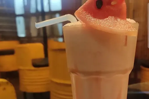 Watermelon Milkshake [Serves 1]