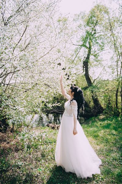 Wedding photographer Elena Proskuryakova (elenaprofoto). Photo of 18 May 2019