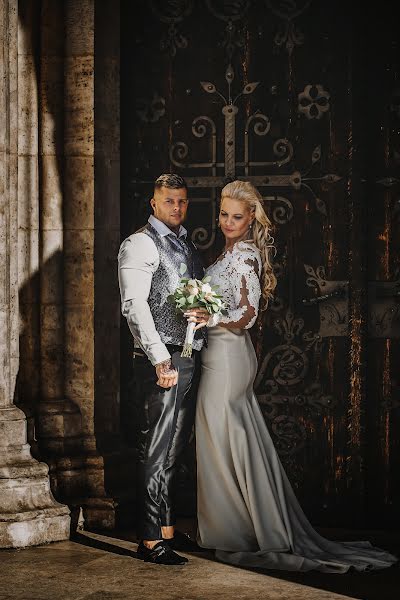 Huwelijksfotograaf Kristóf Karakó (karakokristof). Foto van 17 februari