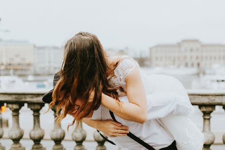 Fotógrafo de casamento Sergiu Cotruta (serko). Foto de 11 de fevereiro 2019