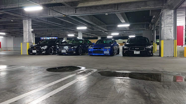 スカイラインのプチMT・立体駐車場に関するカスタム事例の投稿画像9枚目