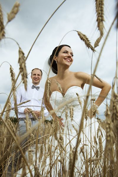 Fotógrafo de casamento Vadim Syschikov (sishikov). Foto de 27 de janeiro 2017