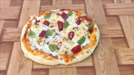 Chatpata Paneer Pizza