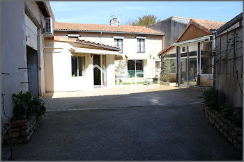 maison à Neuville-de-Poitou (86)