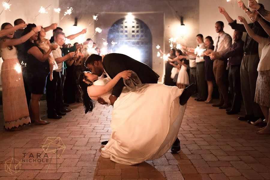 Fotógrafo de bodas Tara Nichole (taranichole). Foto del 8 de septiembre 2019