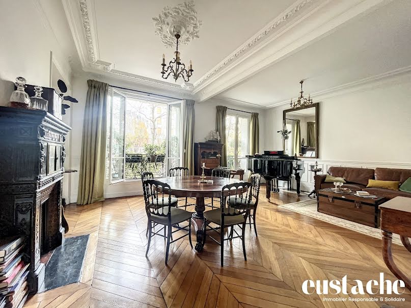 Vente appartement 3 pièces 80 m² à Paris 18ème (75018), 720 000 €