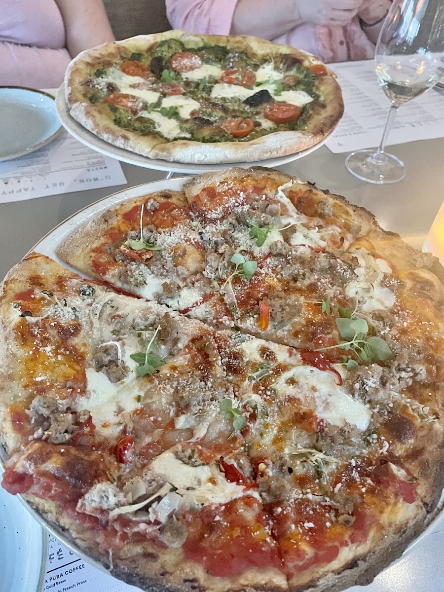 Gluten-Free Pizza at Sixty Vines